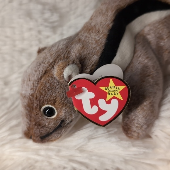 TY CHIPPER the Squirrel Beanie Baby 1999 Vintage Toy Collectible BD 4-21-99 - Picture 3 of 8